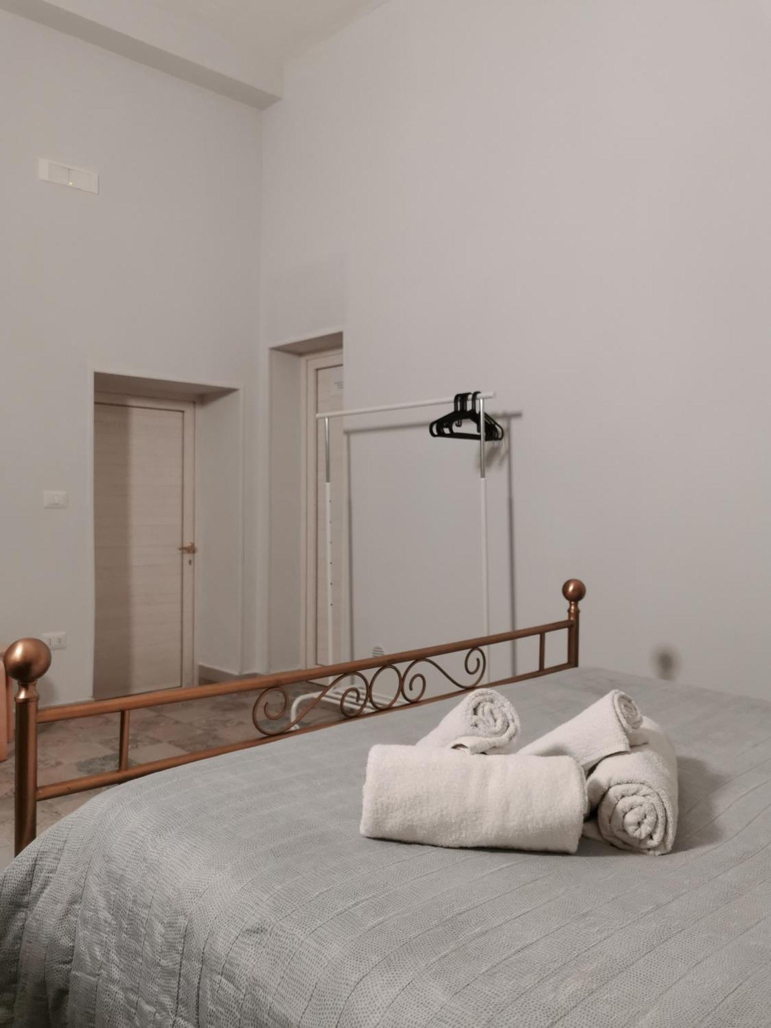 Whiteflower Apartments Bari Rum bild