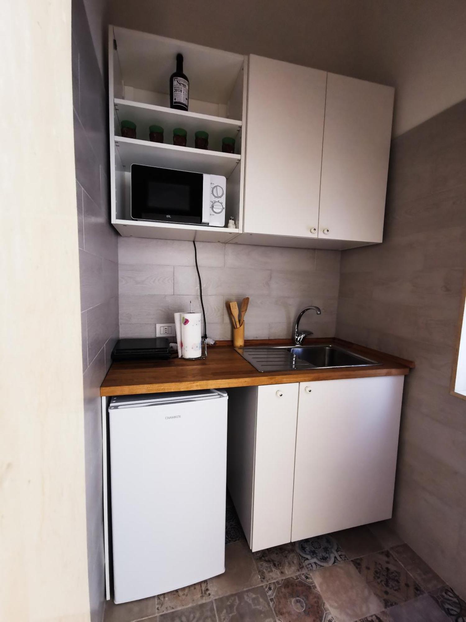 Whiteflower Apartments Bari Rum bild