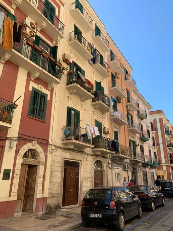 Whiteflower Apartments Bari Exteriör bild